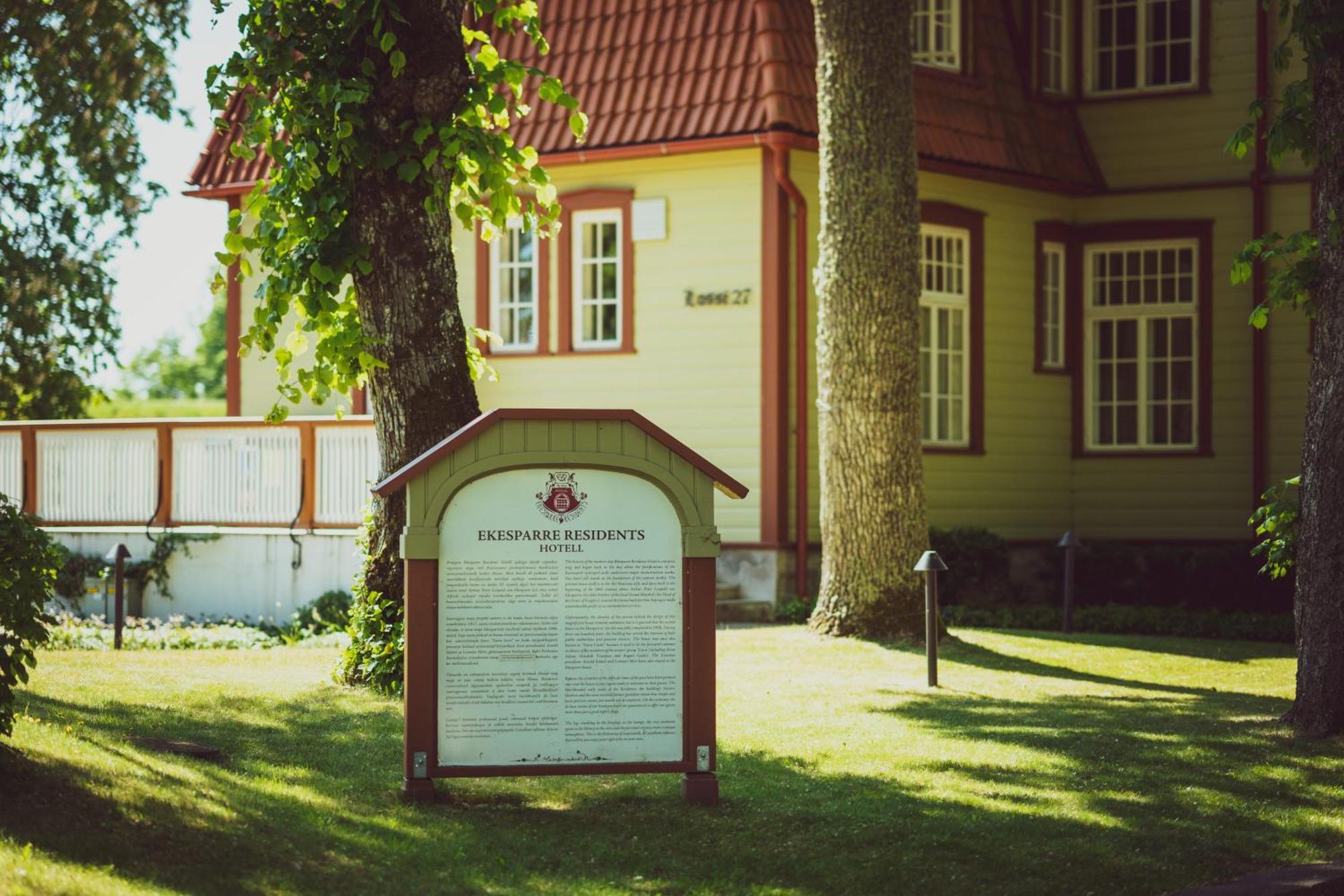 Ekesparre Boutique Hotel Kuressaare Exterior foto